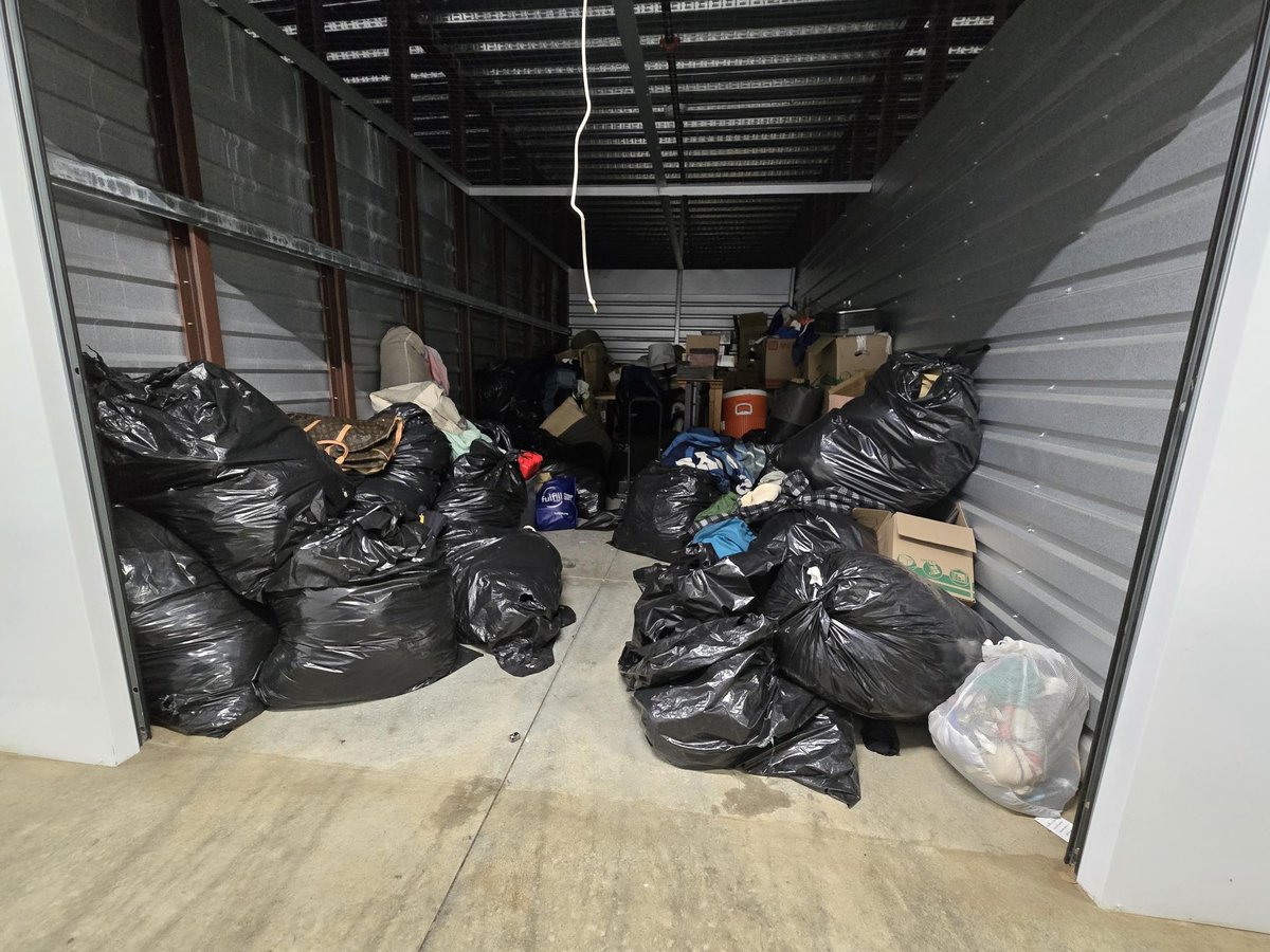 10 x 20 storage unit in Toms River, NJ