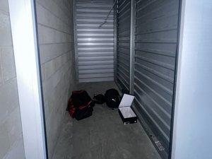5 x 10 unit in Los Angeles