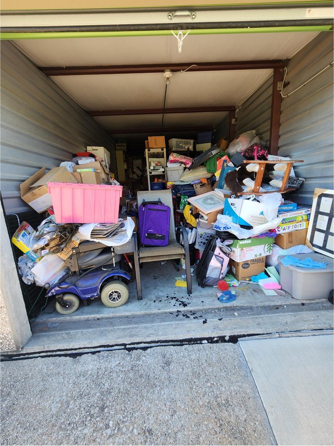 10 x 30 storage unit in Garland, TX