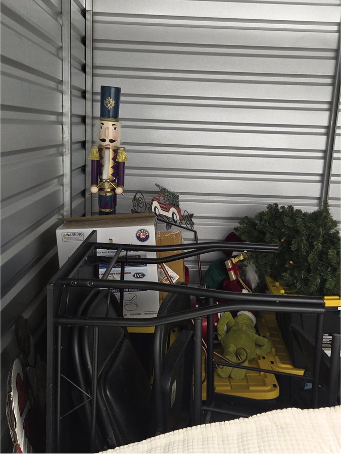 10 x 10 storage unit in Huntersville, NC