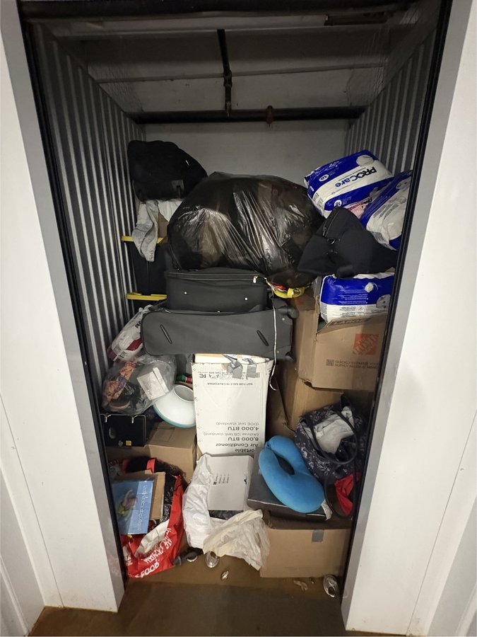 5 x 10 storage unit in Brooklyn, NY