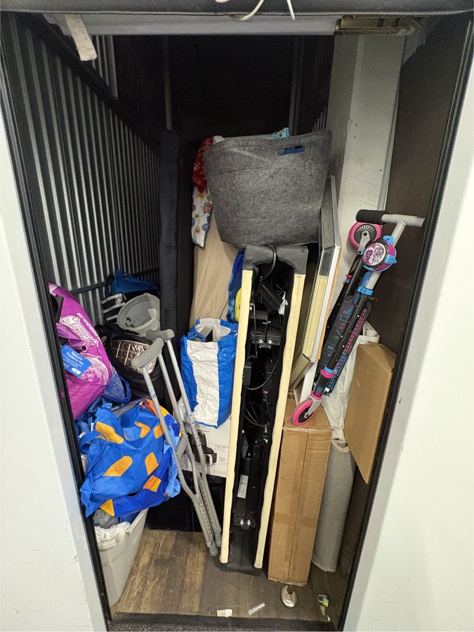 5 x 10 storage unit in Brooklyn, NY