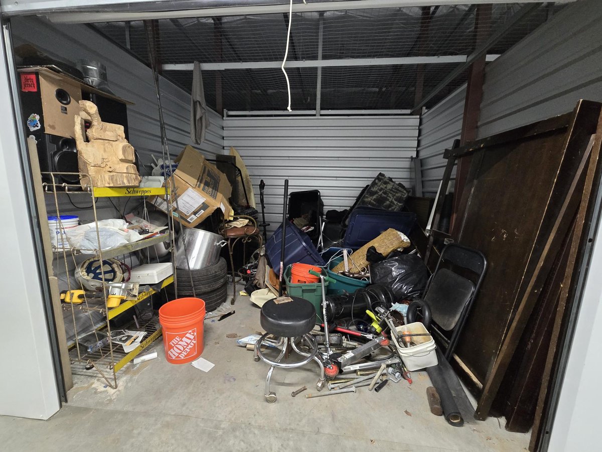 10 x 10 storage unit in Toms River, NJ