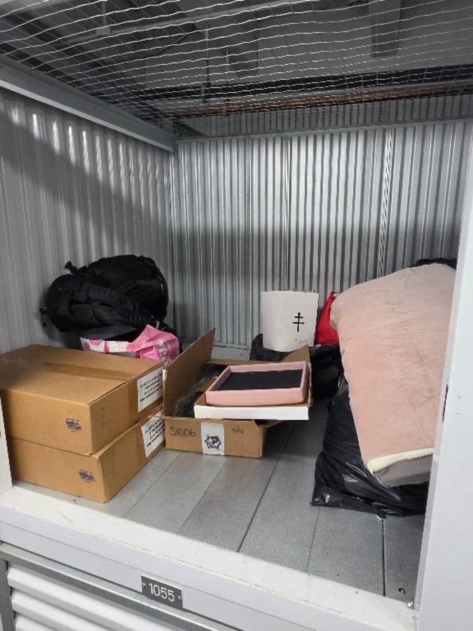 5 x 5 storage unit in Chicago, IL