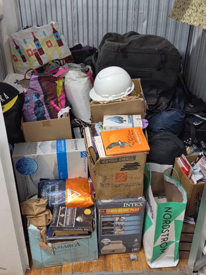 5 x 5 storage unit in Chicago, IL