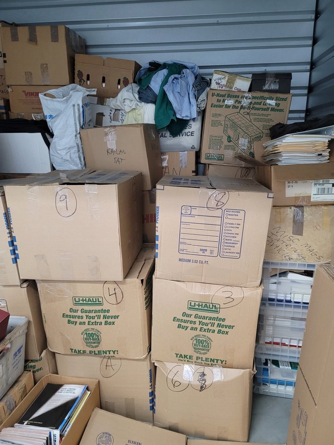 10 x 7 storage unit in Harbor City, CA