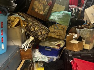 10 x 20 unit in Glendale