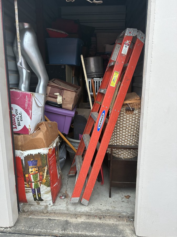 5 x 10 storage unit in Cypress, TX