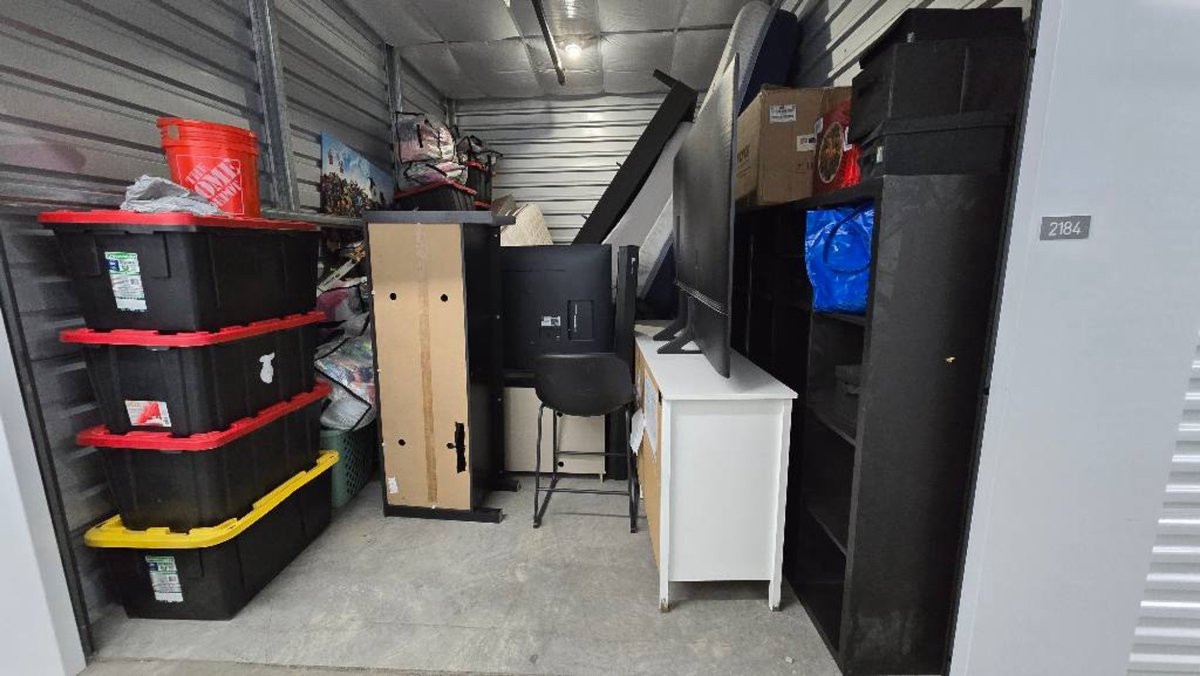 10 x 15 storage unit in Gilbert, AZ