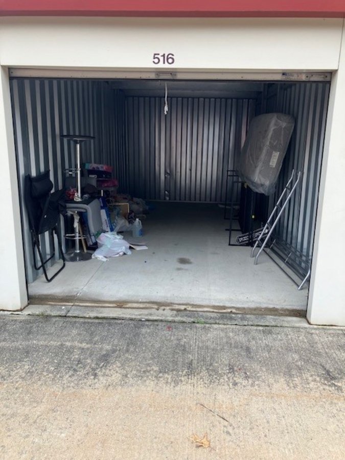 10 x 20 storage unit in Akron, OH