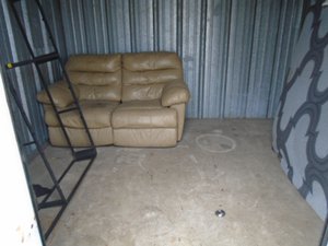 10 x 10 unit in Lake Charles