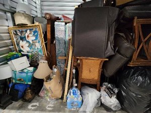 10 x 10 unit in Sacramento