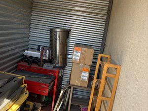 5 x 10 unit in Tempe