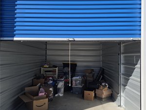 10 x 15 unit in Akron