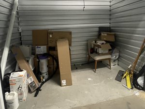 5 x 10 unit in Los Angeles