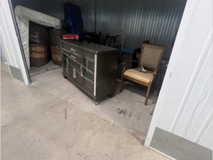 10 x 20 storage unit in Deerfield Beach, FL