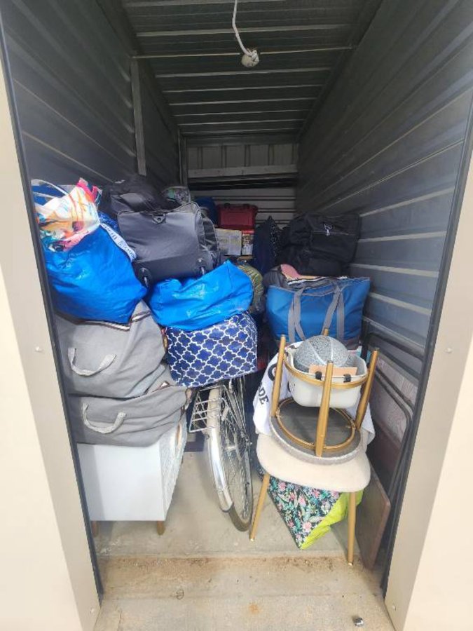 5 x 10 storage unit in Hesperia, CA