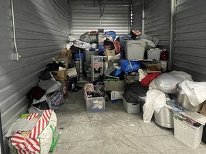 10 x 15 unit in Los Angeles