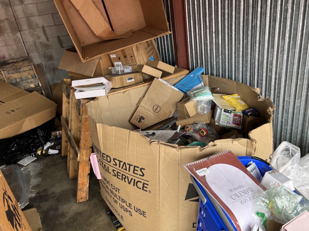 10 x 20 storage unit in Lauderhill, FL