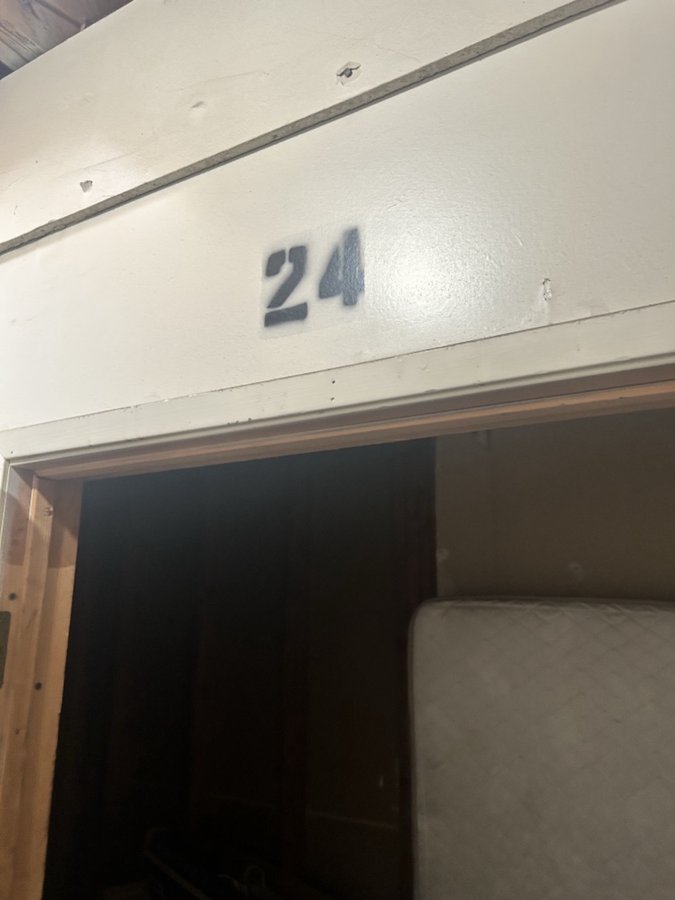 5 x 10 storage unit in San Bernardino, CA