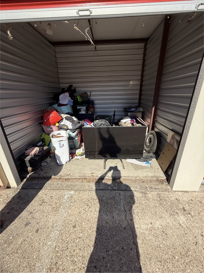 10 x 10 storage unit in Crowley, TX