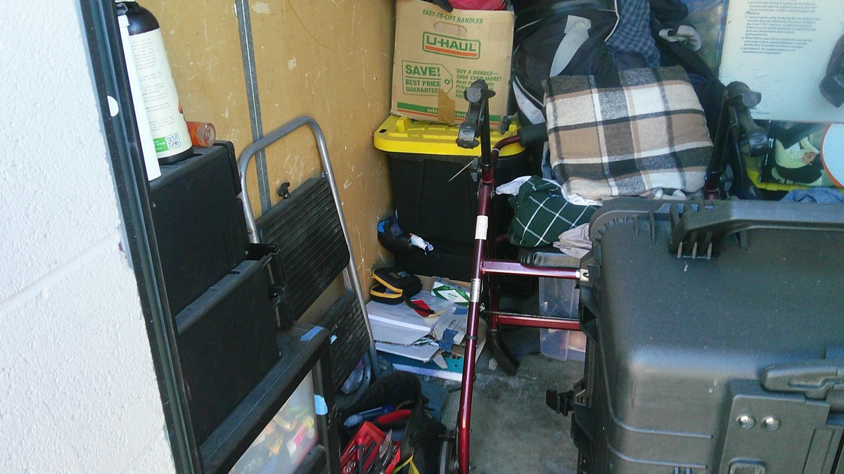 5 x 10 storage unit in San Bernardino, CA