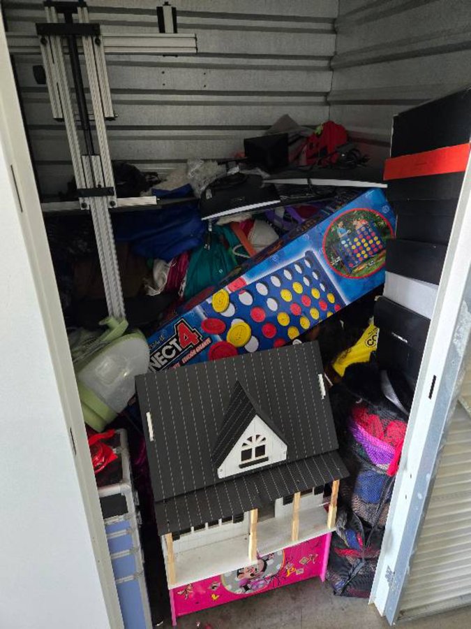 5 x 5 storage unit in Grand Prairie, TX