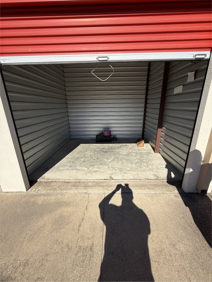10 x 10 storage unit in Crowley, TX