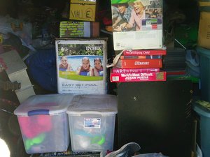 10 x 10 unit in San Bernardino