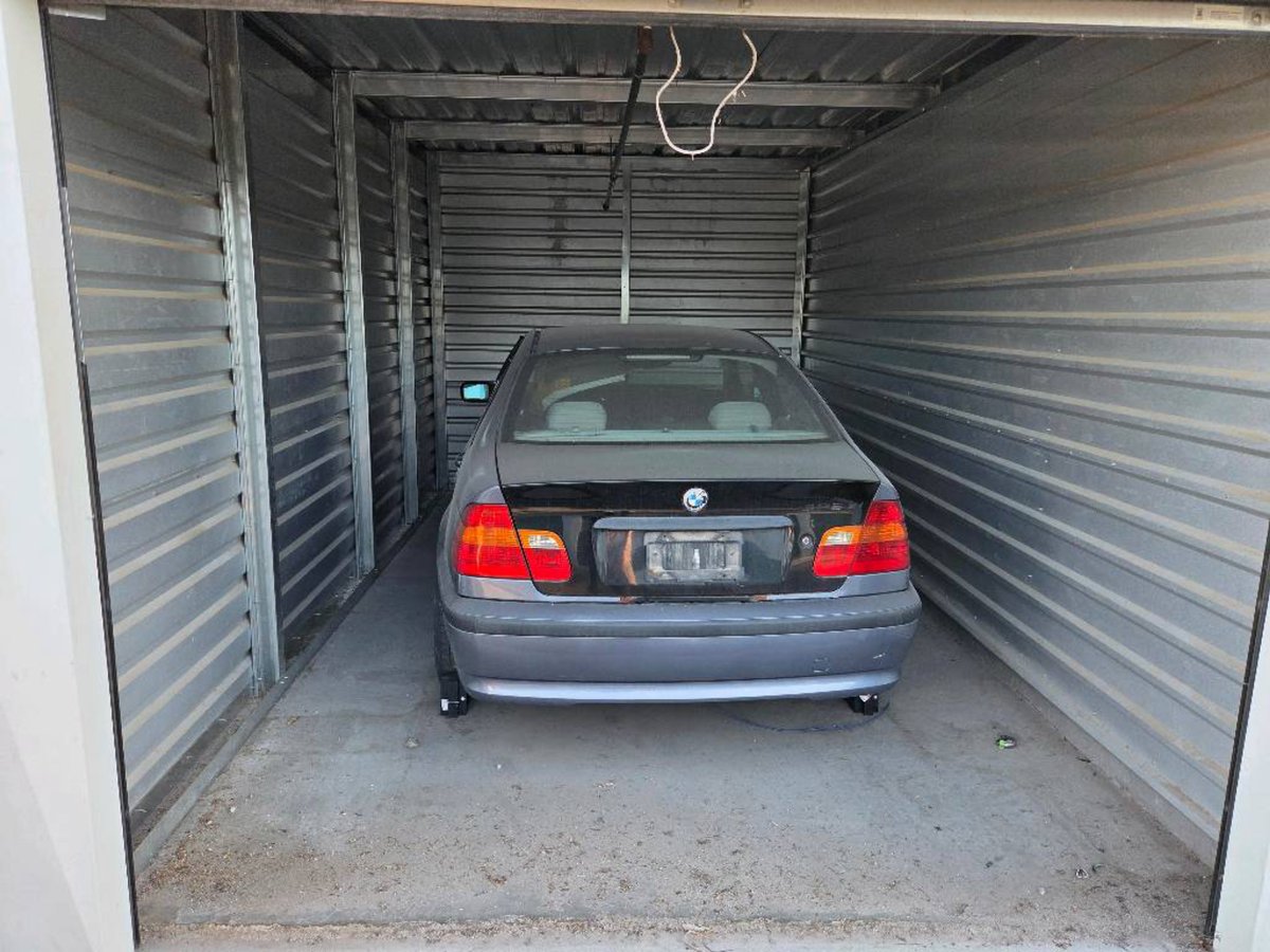 20 x 17 storage unit in Las Vegas, NV