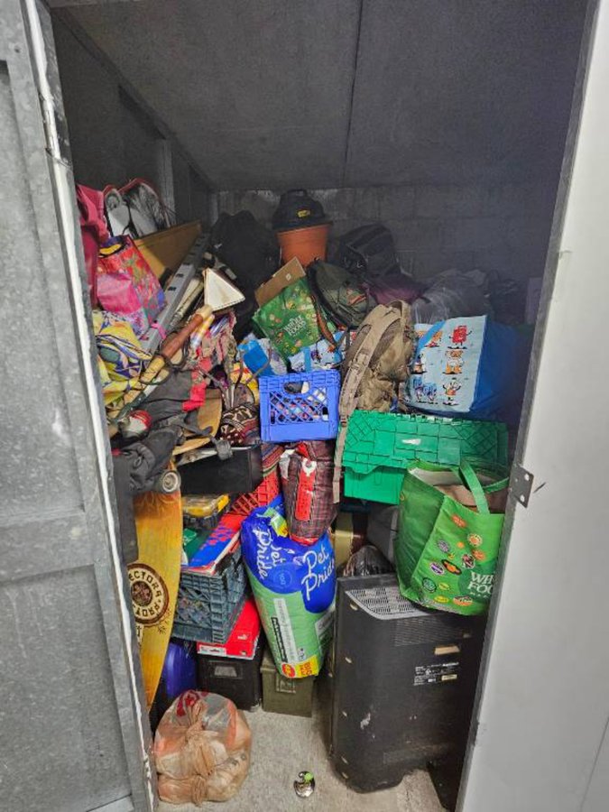 10 x 5 storage unit in Phoenix, AZ