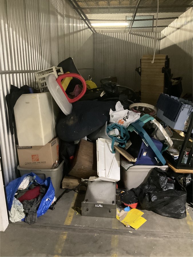 10 x 30 storage unit in Minneapolis, MN