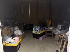 15 x 15 unit in Studio City