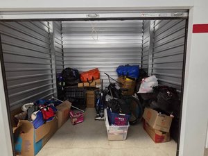 10 x 8 unit in Antioch
