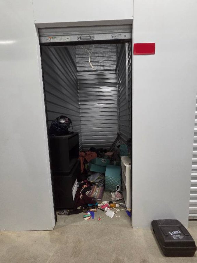 5 x 10 storage unit in Antioch, CA