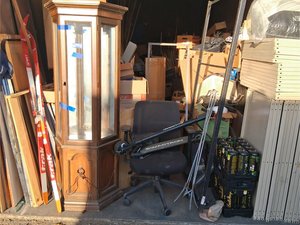 10 x 30 unit in Oakland