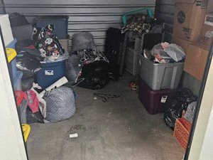 10 x 10 unit in Phoenix