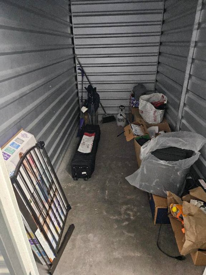 5 x 10 storage unit in Phoenix, AZ