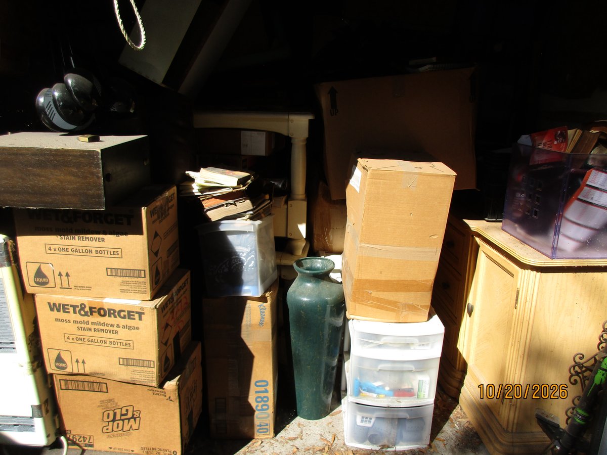 10 x 25 storage unit in Tampa, FL