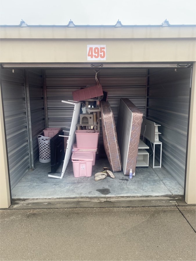 10 x 10 storage unit in Kearney, NE