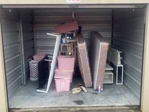 10 x 10 unit in Kearney