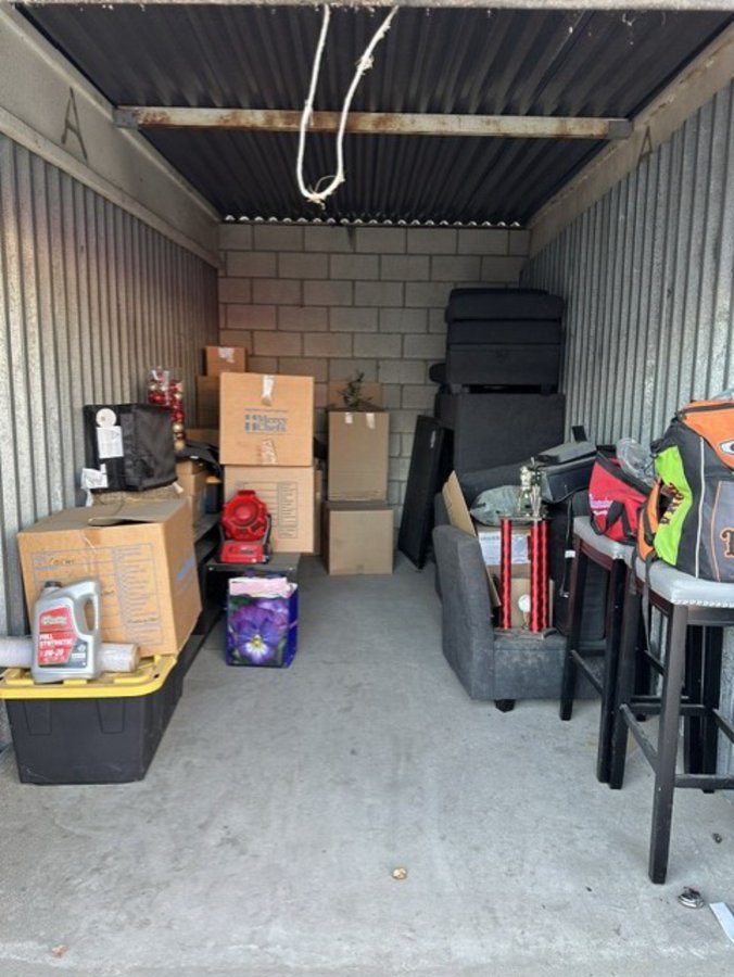 8 x 15 storage unit in San Bernandino, CA