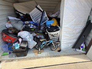 10 x 10 storage unit in Houston, TX
