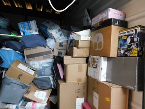 8 x 10 unit in Houston