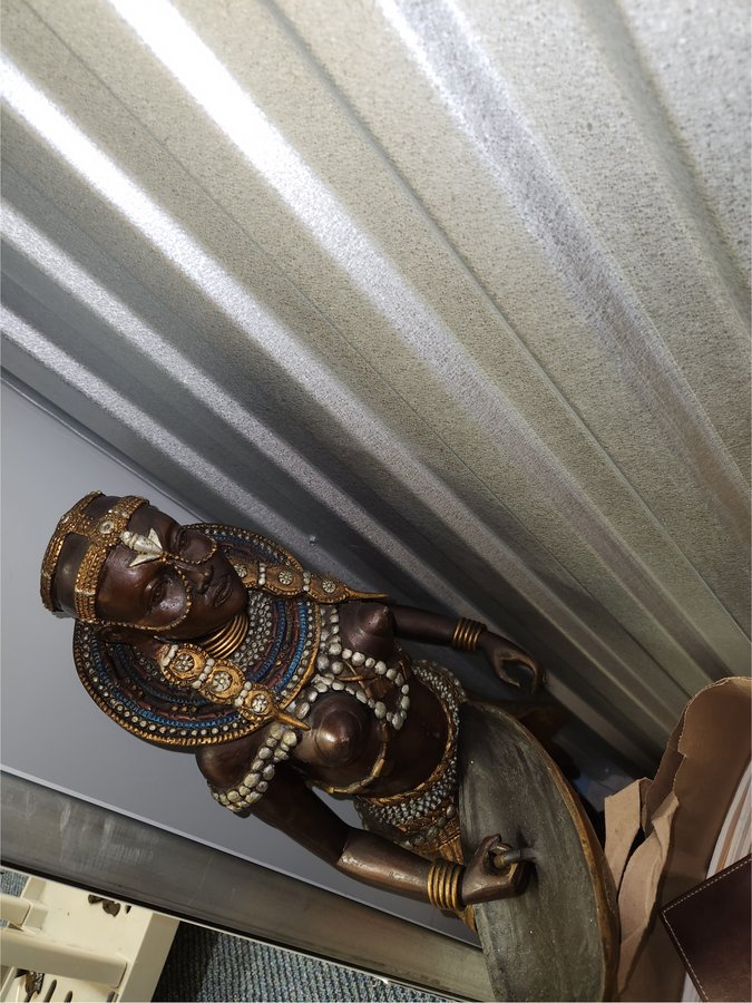 10 x 7 storage unit in Jamaica, NY