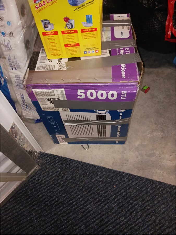 5 x 5 storage unit in Jamaica, NY