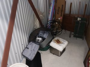 5 x 10 unit in Jamaica