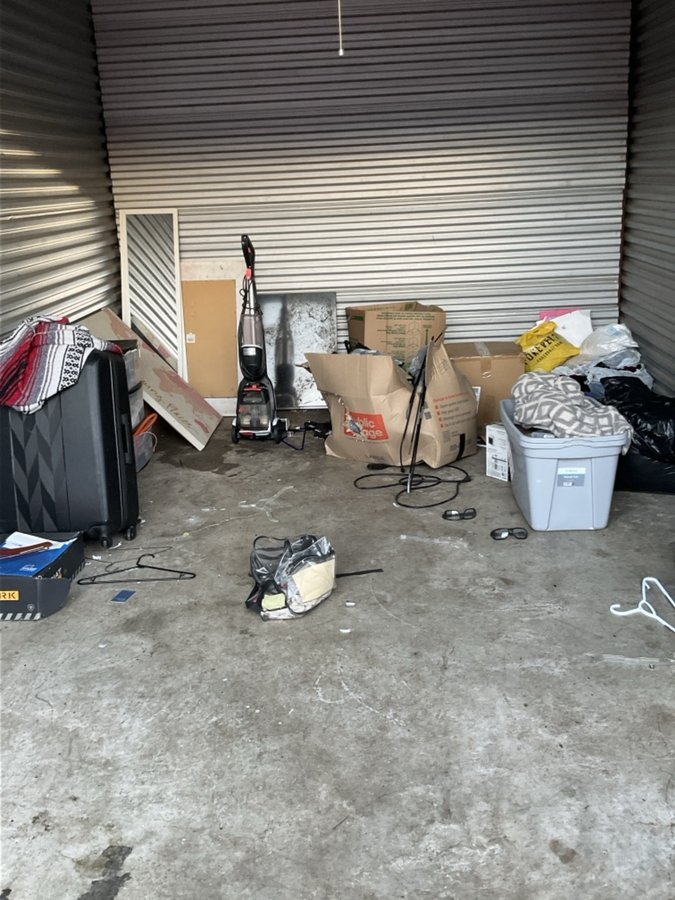 10 x 15 storage unit in Huntsville, AL