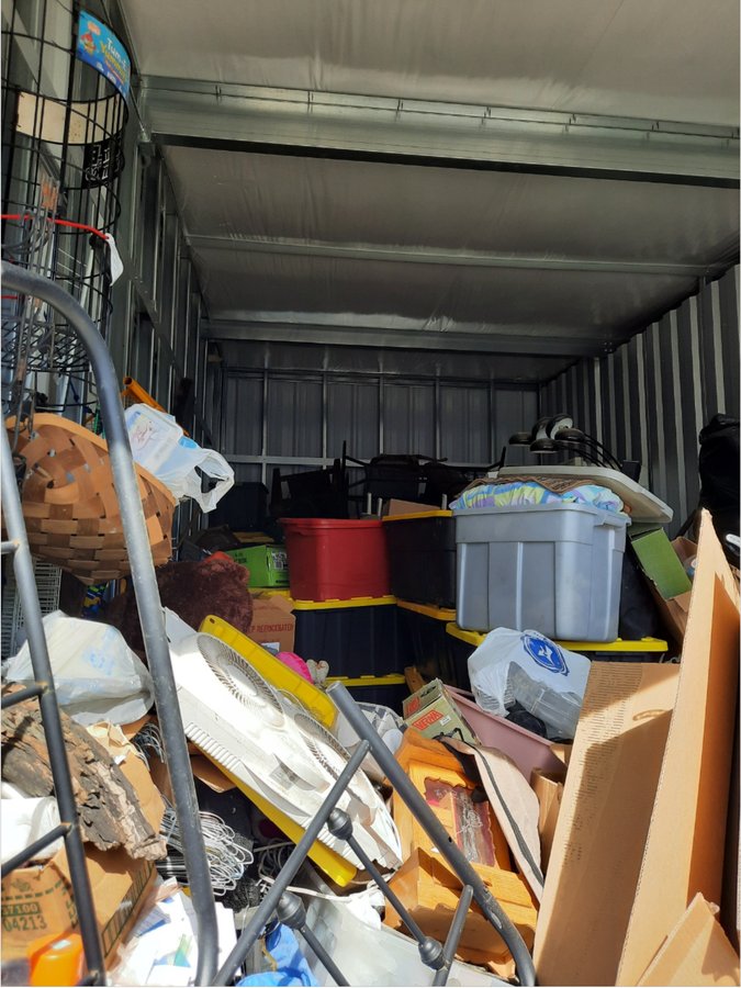 12 x 25 storage unit in Morristown, TN