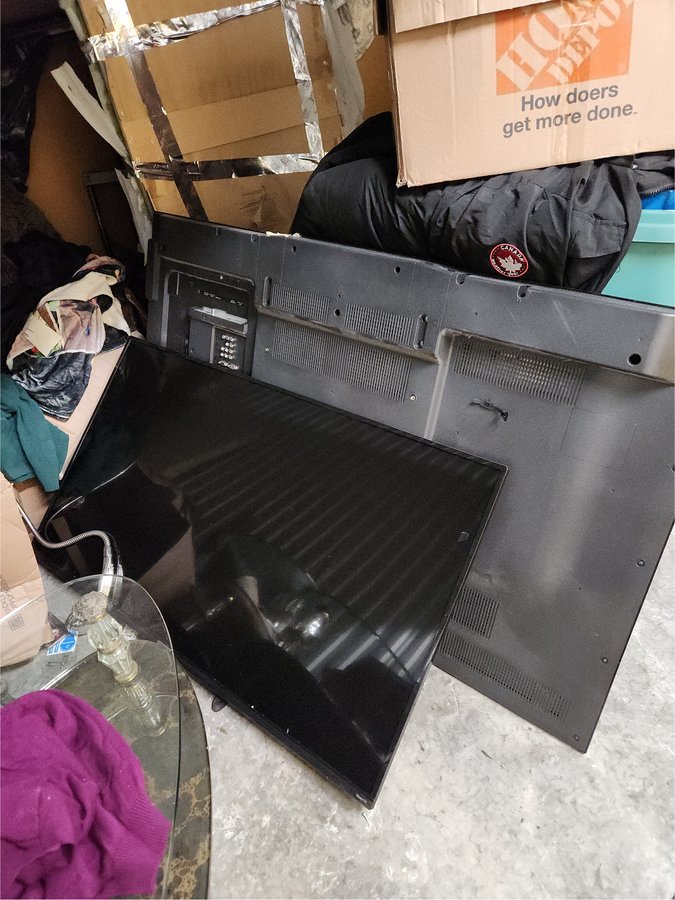 10 x 15 storage unit in Jamaica, NY